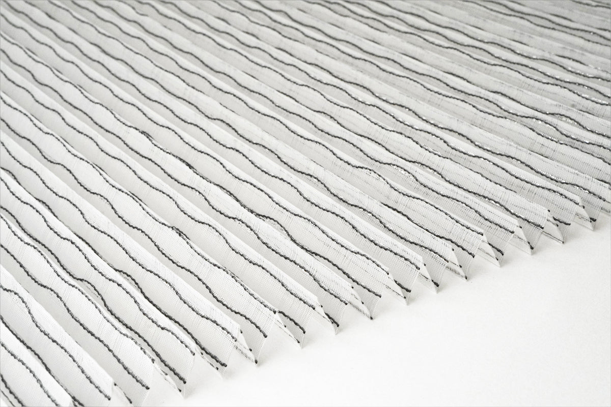 3503 White Black